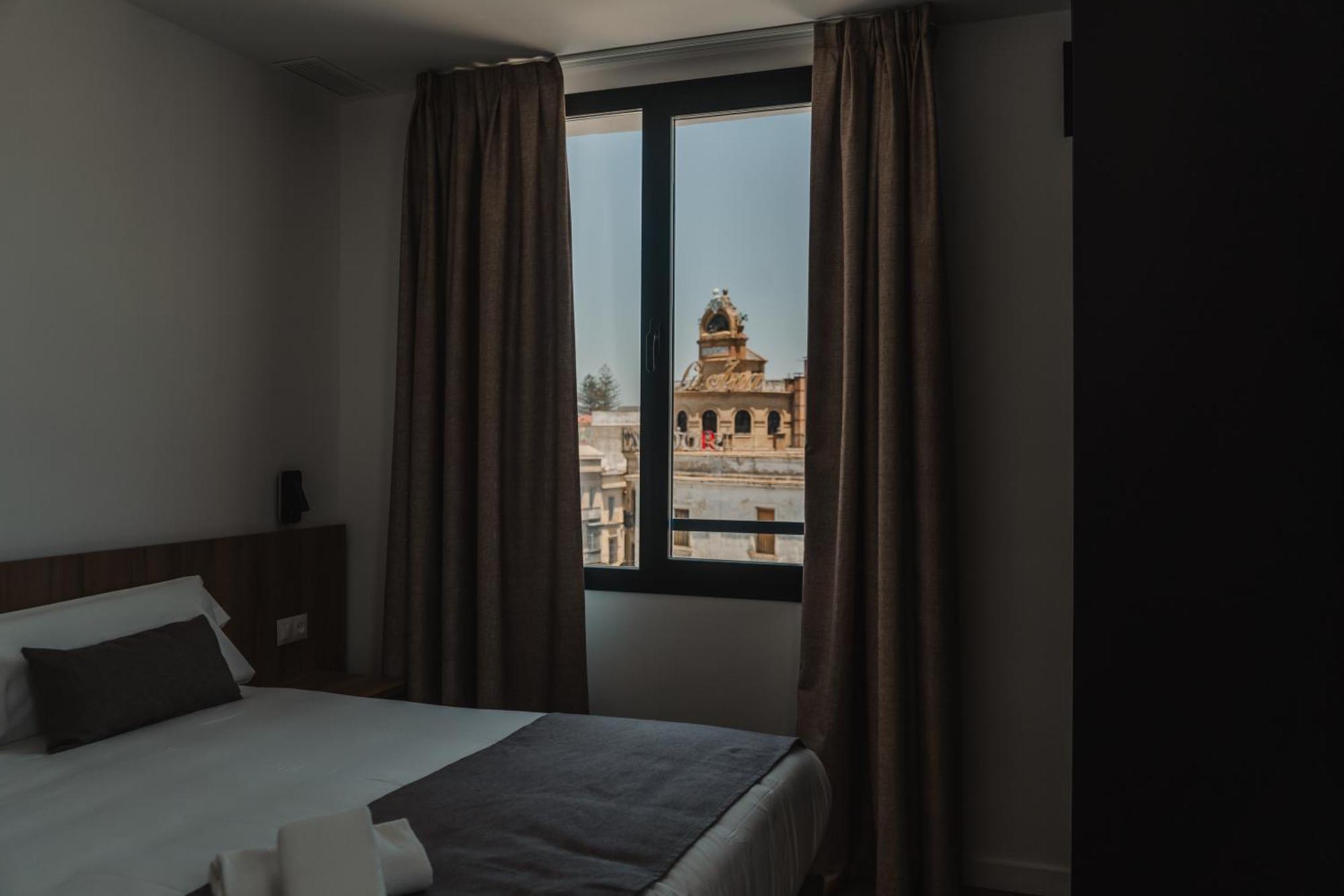 Eszentrico Suites Jerez Jerez de la Frontera Exterior foto